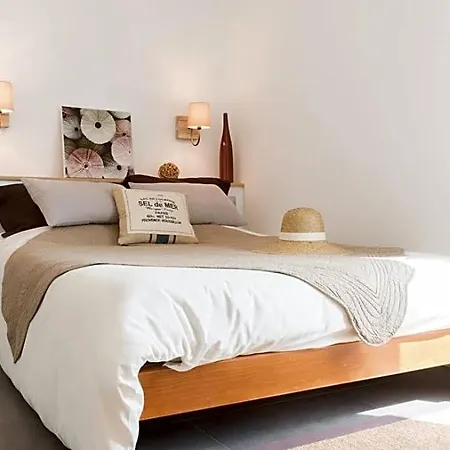 D'hotes Le Secadou 4*